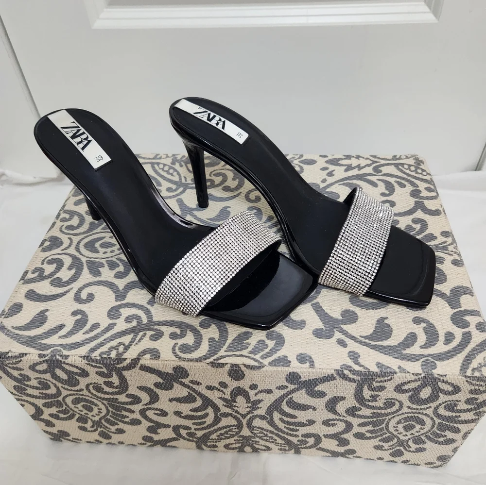 SOLD.....ZARA Rhinestone Open Toe Mules/ Slides Holiday Party Shoes - Picture 2 of 8